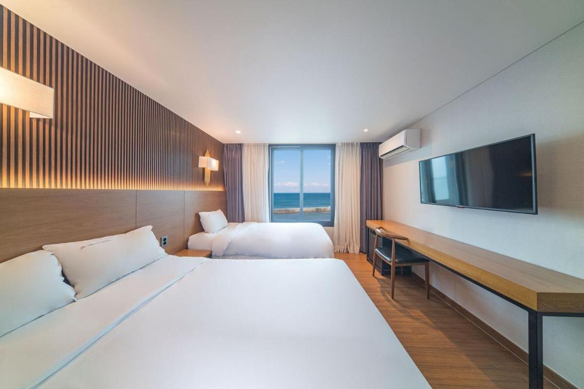 ทู-วาย-โฮเต็ล Hotel ยางยาง ภายนอก รูปภาพ