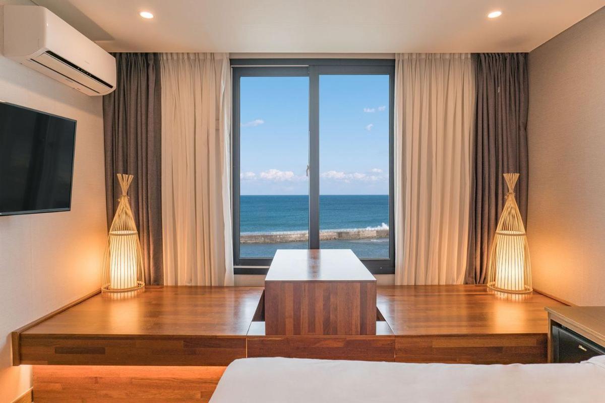 ทู-วาย-โฮเต็ล Hotel ยางยาง ภายนอก รูปภาพ