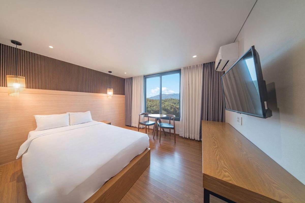 ทู-วาย-โฮเต็ล Hotel ยางยาง ภายนอก รูปภาพ
